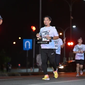 Runner Photo 7629123