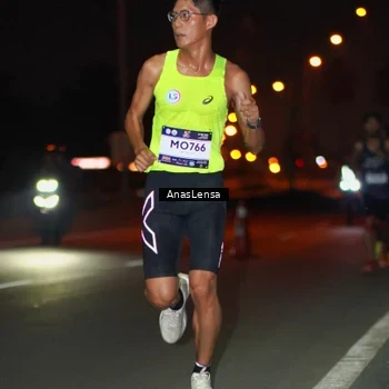Runner Photo 7629132