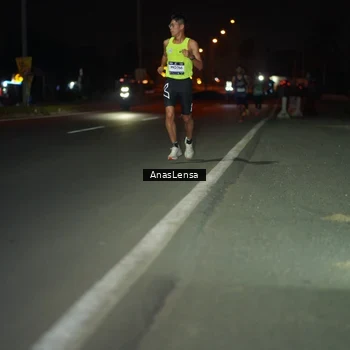 Runner Photo 7629135