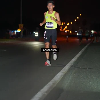 Runner Photo 7629150