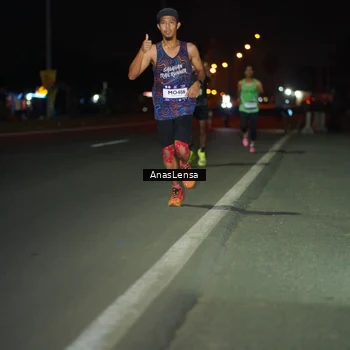 Runner Photo 7629151