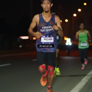 Runner Photo 7629154