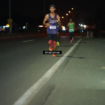 Runner Photo 7629158