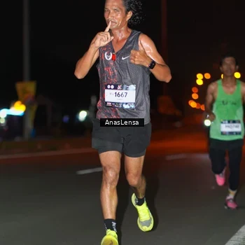 Runner Photo 7629185