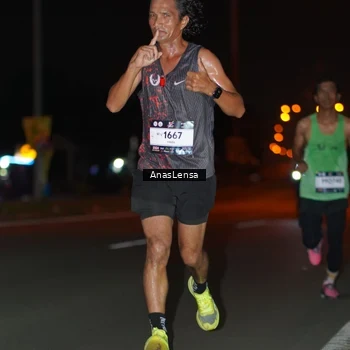 Runner Photo 7629188