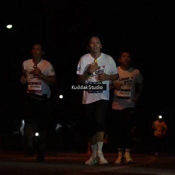 Runner Photo 7629217
