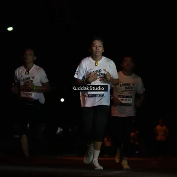 Runner Photo 7629218