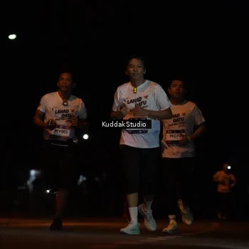 Runner Photo 7629220