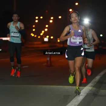 Runner Photo 7629242