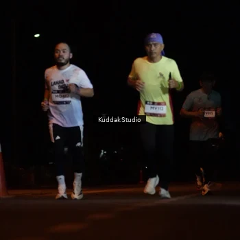 Runner Photo 7629257