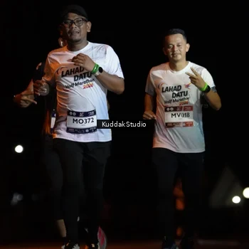 Runner Photo 7629322