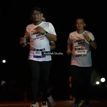 Runner Photo 7629333