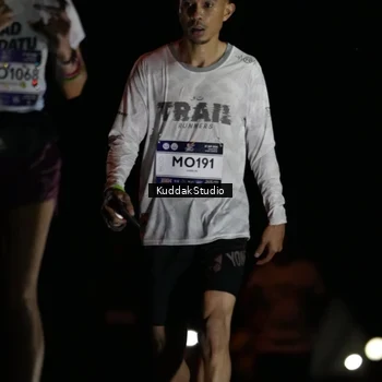 Runner Photo 7629344