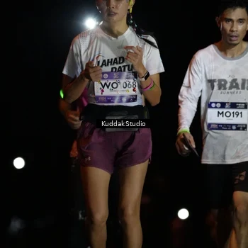 Runner Photo 7629350