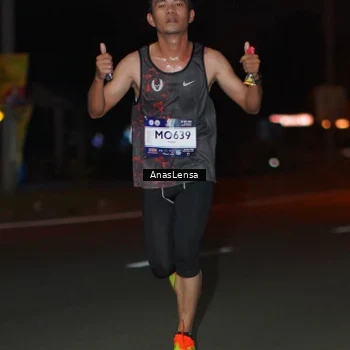Runner Photo 7629445