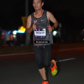 Runner Photo 7629485