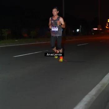 Runner Photo 7629492