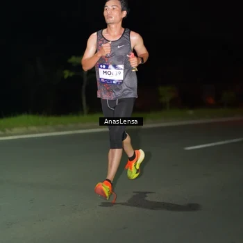 Runner Photo 7629504