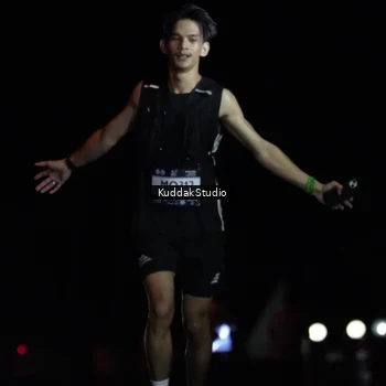 Runner Photo 7629528