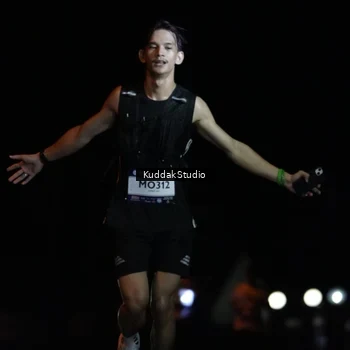 Runner Photo 7629532