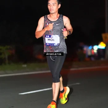 Runner Photo 7629555