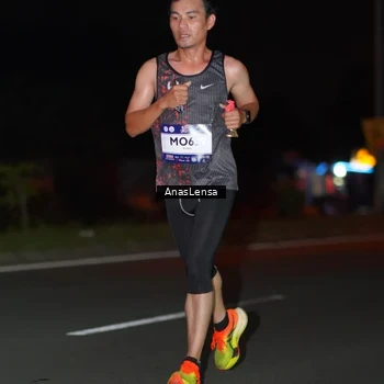 Runner Photo 7629558