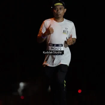 Runner Photo 7629559