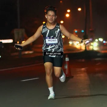 Runner Photo 7629570