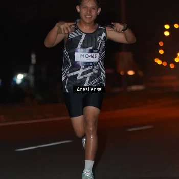 Runner Photo 7629594