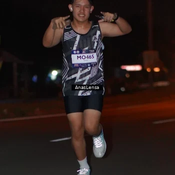Runner Photo 7629641