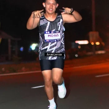 Runner Photo 7629642