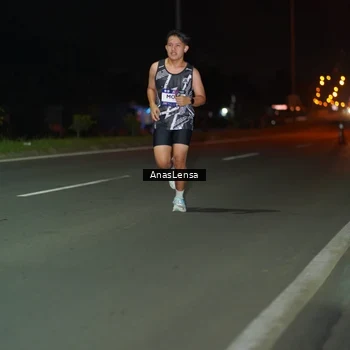 Runner Photo 7629653
