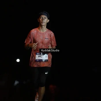 Runner Photo 7629656