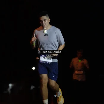 Runner Photo 7629676