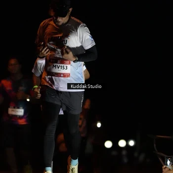 Runner Photo 7629700