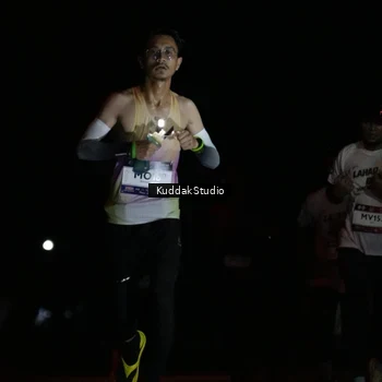 Runner Photo 7629705