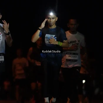 Runner Photo 7629755