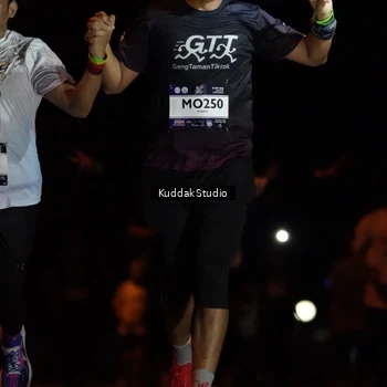 Runner Photo 7629779