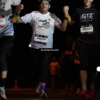Runner Photo 7629783