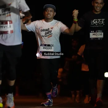 Runner Photo 7629792