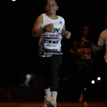 Runner Photo 7629799