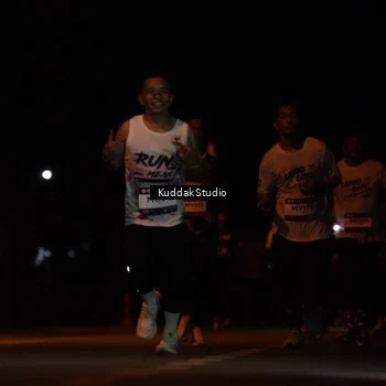Runner Photo 7629820