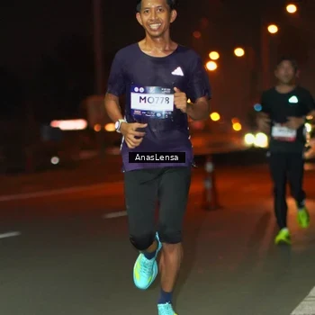 Runner Photo 7629822