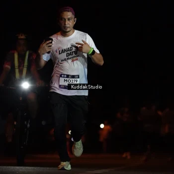 Runner Photo 7629832