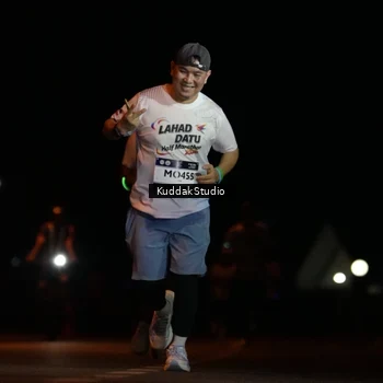 Runner Photo 7629859