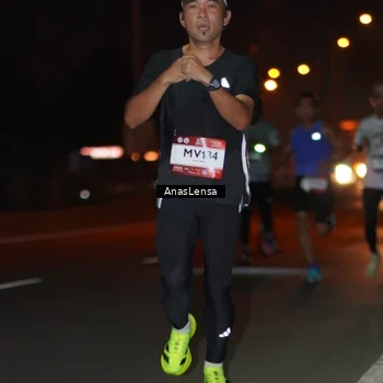 Runner Photo 7629880