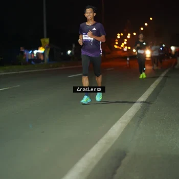 Runner Photo 7629882