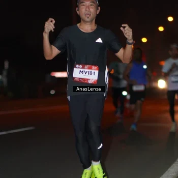 Runner Photo 7629888