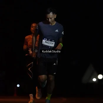 Runner Photo 7629938