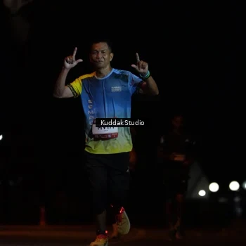 Runner Photo 7629940
